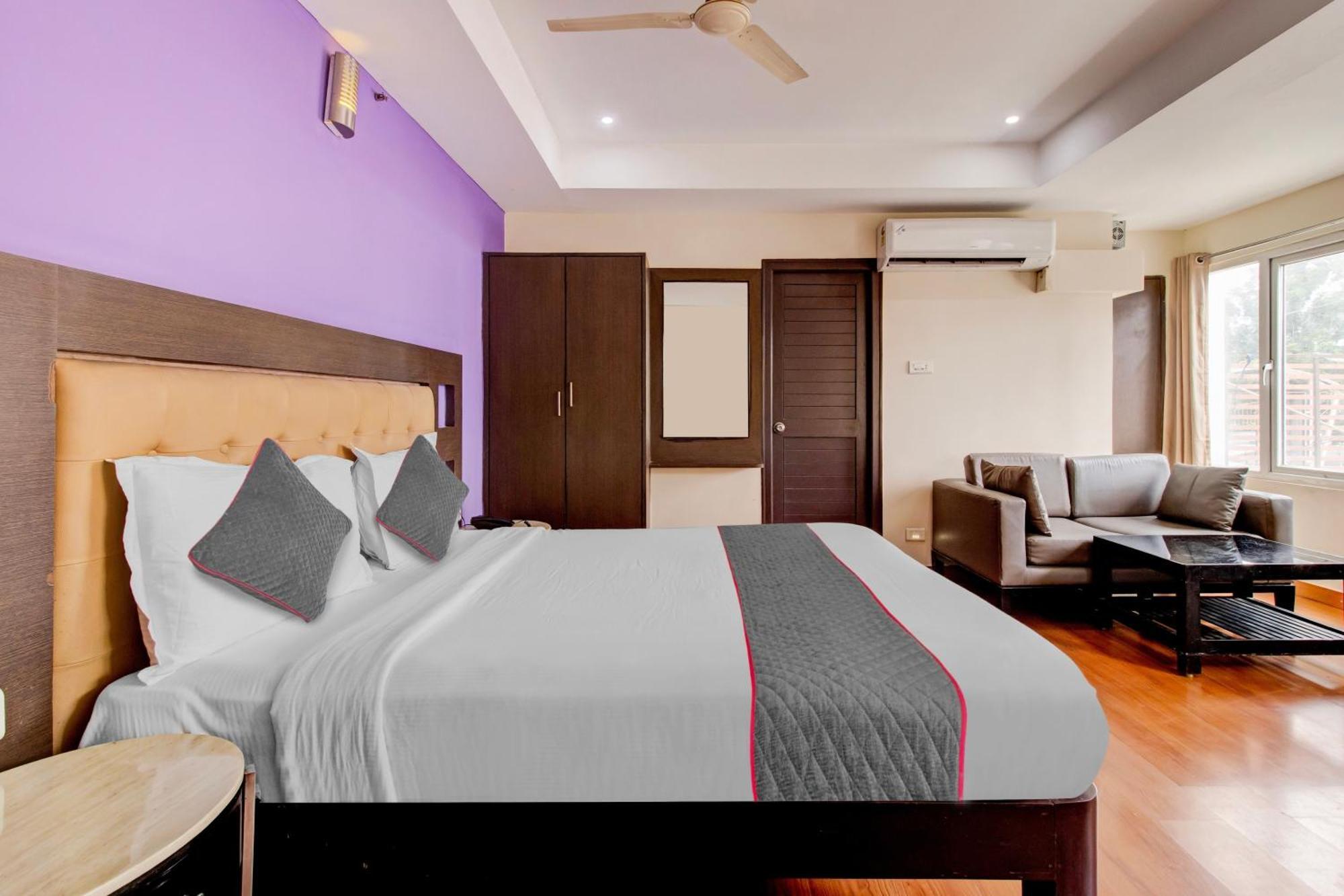 Udayee International Hotel Tirupati Eksteriør bilde