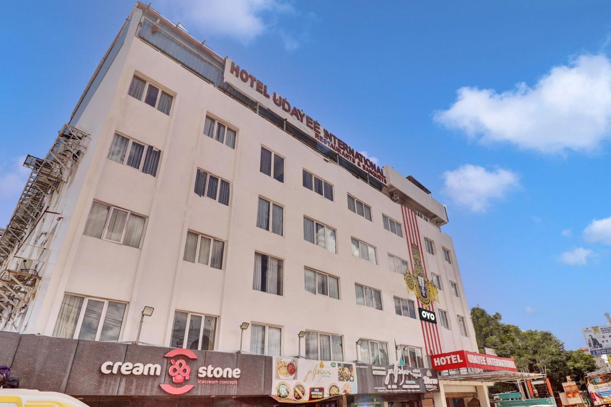 Udayee International Hotel Tirupati Eksteriør bilde