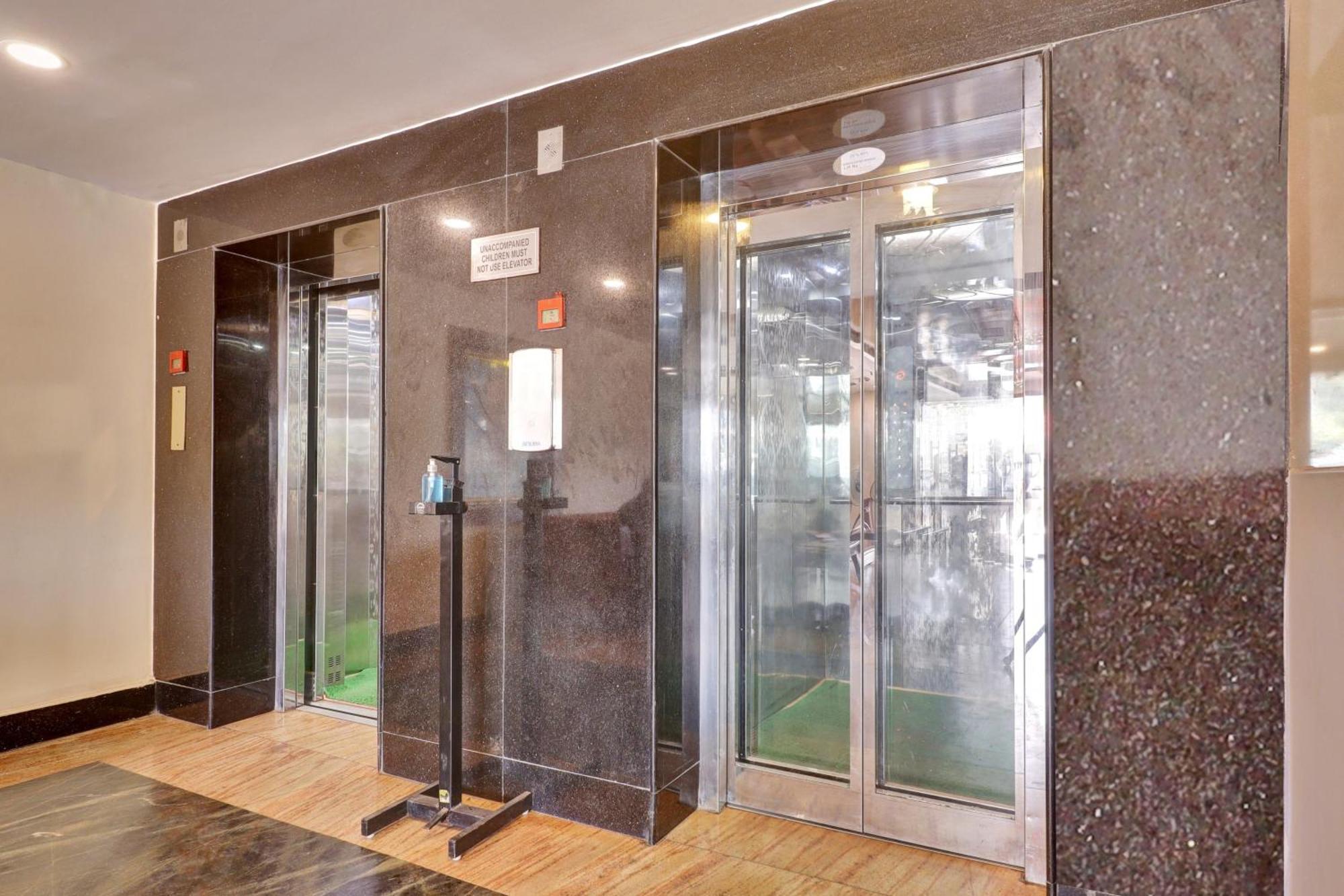 Udayee International Hotel Tirupati Eksteriør bilde