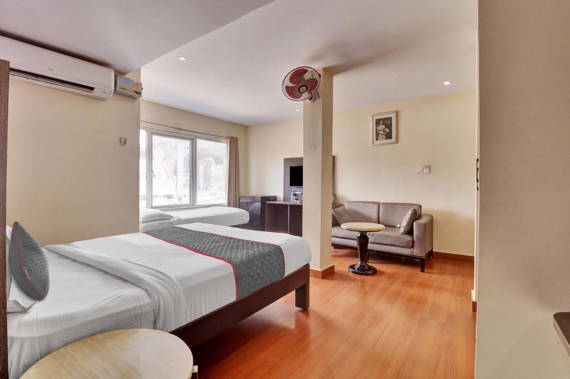 Udayee International Hotel Tirupati Eksteriør bilde