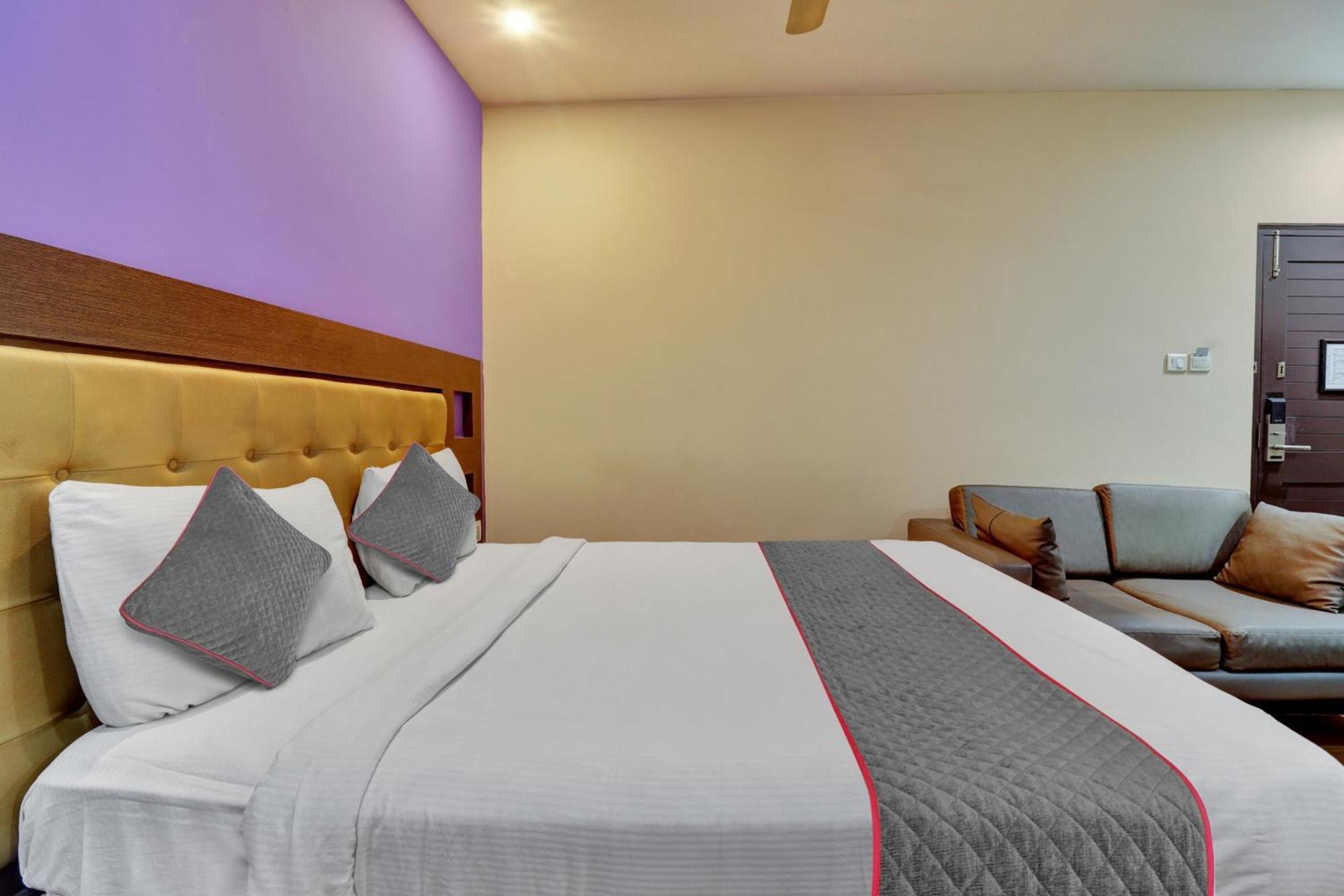 Udayee International Hotel Tirupati Eksteriør bilde