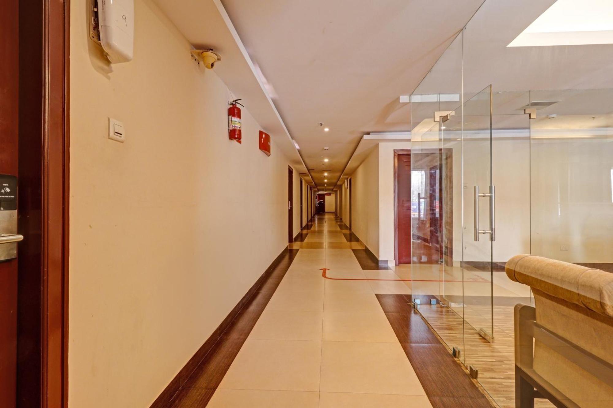 Udayee International Hotel Tirupati Eksteriør bilde