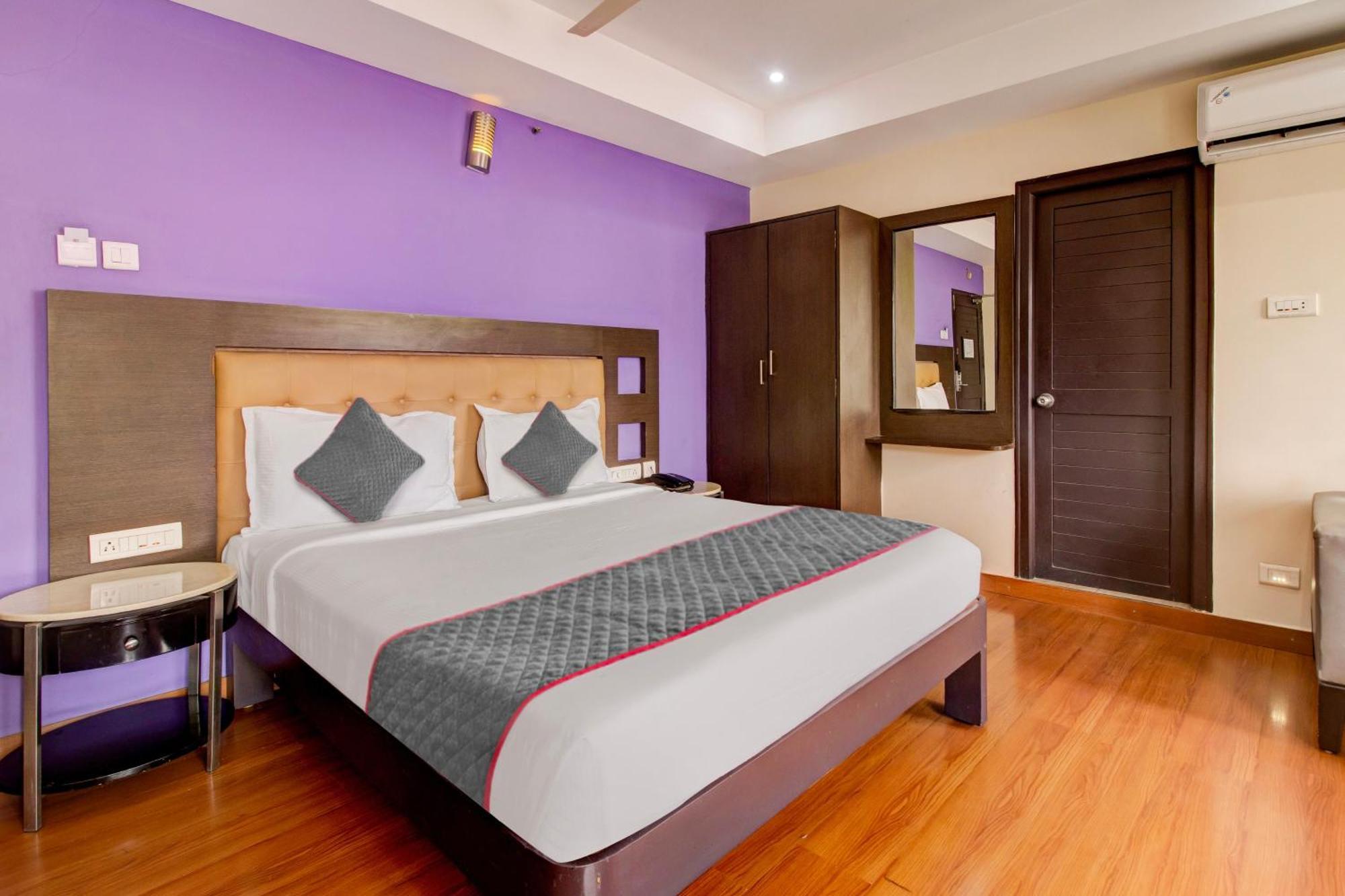 Udayee International Hotel Tirupati Eksteriør bilde